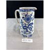 Image 1 : Antique Blue and White Floral Chinoiserie Pattern Pitcher