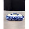 Image 8 : Antique Lot of Blue and White Porcelain Pieces
