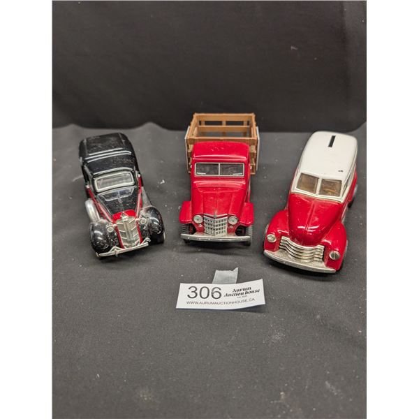Lot of 3 Lennox 1:24 Diecast Trucks no boxes