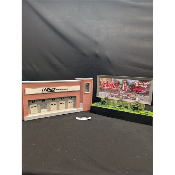2 Lennox  Truck Displays one Lights up