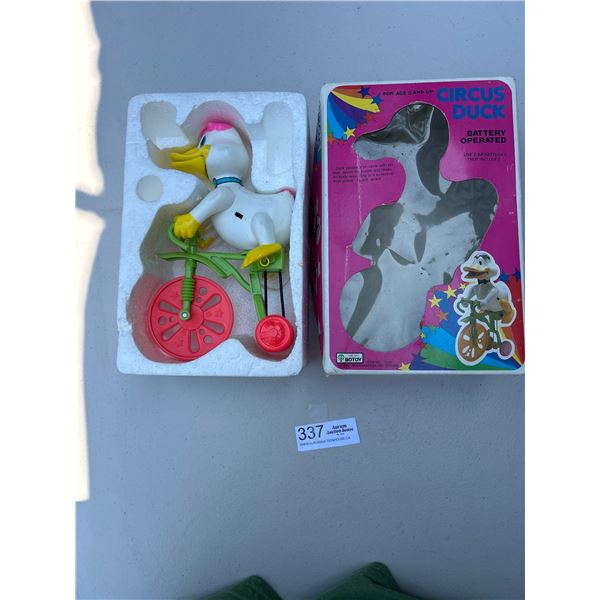 Vintage Battery Operated Circus Duck in Original Box