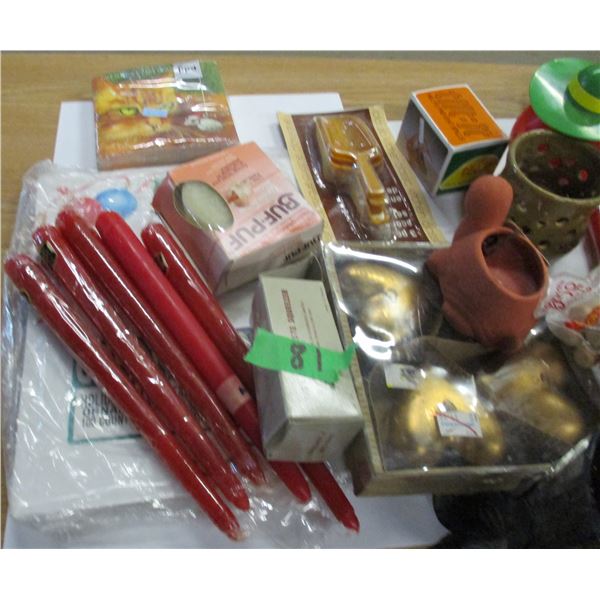ESTATE:  BOX C/W CANDLES, NAPKINS, CANDLE HOLDERS, MEASURING SPOONS, ETC