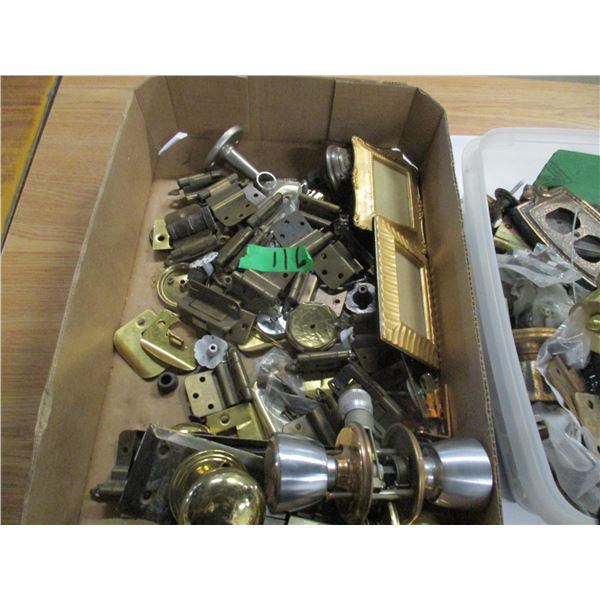 DOOR HARDWARE - 3 TRAYS