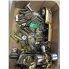 Image 3 : DOOR HARDWARE - 3 TRAYS