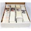 Image 1 : LARGE BOX SPORTS CARDS WAYNE GRETZKY