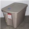 Image 1 : PLASTIC STORAGE BIN
