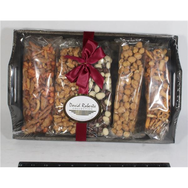 DAVID ROBERTS COLLECTION CHOCOLATE TRAY 1075G