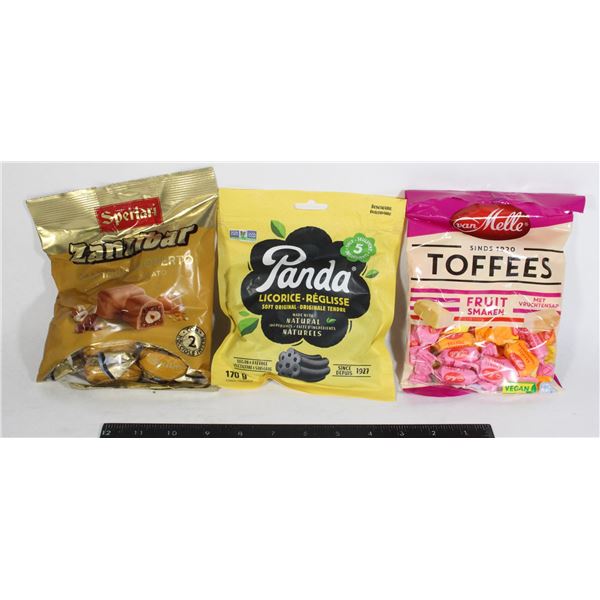 ASSORTED CANDY & LICORICE LOT 512G