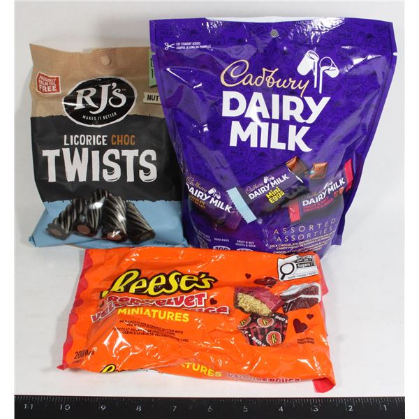 CADBURY ASSORTED / CHOC TWISTS / REESES RED VELVET