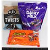 Image 1 : CADBURY ASSORTED / CHOC TWISTS / REESES RED VELVET