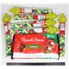 Image 1 : RUSSELL STOVER & GRINCH KISSES LOT 521G