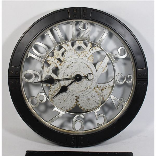 LARGE CLOCK
