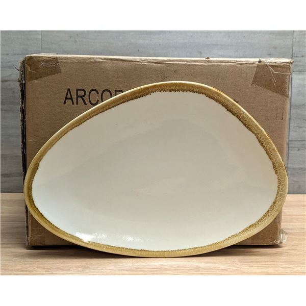 Terrastone White 11.5 x 8" Platters, Arcoroc FJ546 - Lot of 12