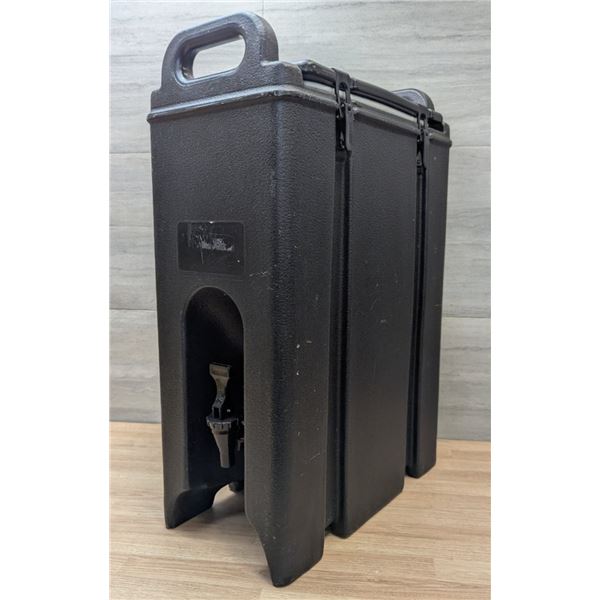 Cambro 4.75 Gallon Insulated Beverage Server