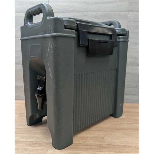 Carlisle 2.5 Gallon Insulated Beverage Server