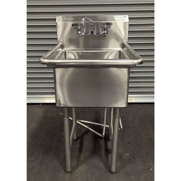 Efi SI818-INC 18" x 18" x 11" Center Drain One Tub Sink w/Faucet