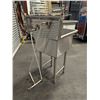 Image 7 : Efi SI818-INC 18" x 18" x 11" Center Drain One Tub Sink w/Faucet