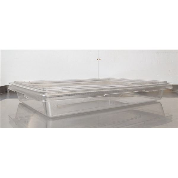 Cambro 26" x 18" x 3" Clear Food Storage Box With Lid