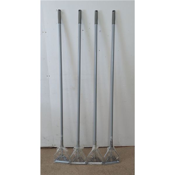 Mop Handles, Johnson-Rose 8561, Johnson-Rose 7933 - Lot of 4 | L8-1,RBD2-5