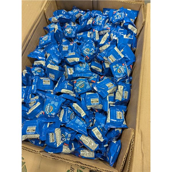 Oreo 2 Cookies per pack 22g - Lot of Approx 300packs | Pallet