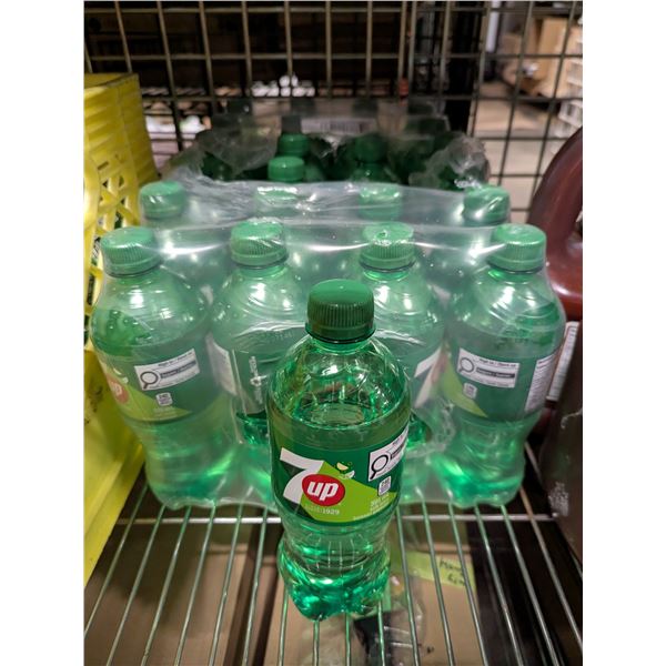 7Up 591mL - Lot of 23
