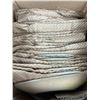 Image 3 : 10-3/8" Granite Chefs Plate Square, Dudson 4EVG266RV - Lot of 24
