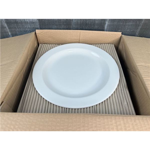 11" Plain White Plates, Dudson 3PLW282X2 - Lot of 12