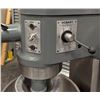 Image 9 : Hobart L800 80qt Planetary Mixer w/Beater & New Bowl