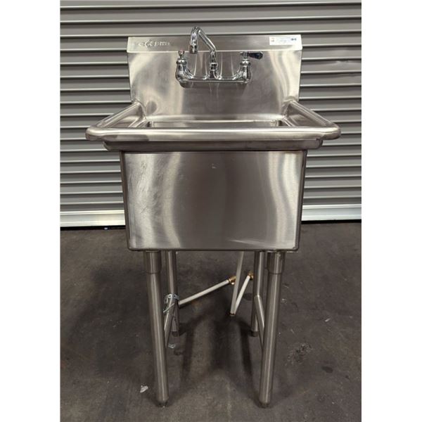 Efi SI818-INC 18" x 18" x 11" Center Drain One Tub Sink w/Faucet
