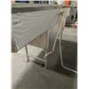 Image 9 : Efi 24" x 24" Stainless Steel Two Tub Sink w/Drain Boards & Faucet