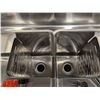 Image 3 : 90" x 24" Three Tub Two Drain Boards Sink, Omcan 22117