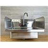 Image 2 : Hand Sink with Side Splashes, 4" Faucet, Omcan 44586