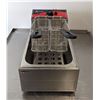 Image 5 : Single 7L Countertop Fryer, 110V, Omcan 34867