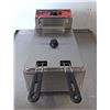 Image 6 : Single 7L Countertop Fryer, 110V, Omcan 34867
