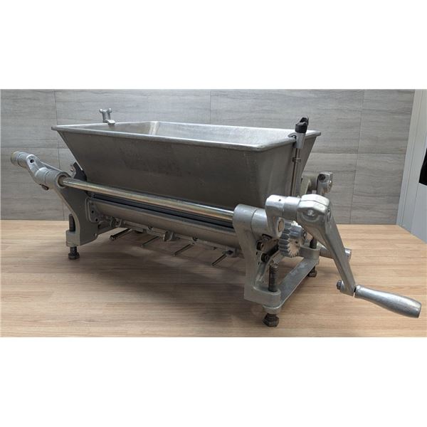 Kook-E-King Bench Model Cookie Machine W/Dies