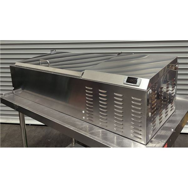 HC-PD46 46" Refrigerated Topping Rail w/Stainless Steel Cover