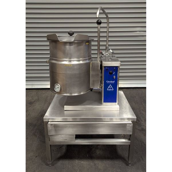 Cleveland KET-6T 6 Gallon Electric Steam Kettle w/Stand