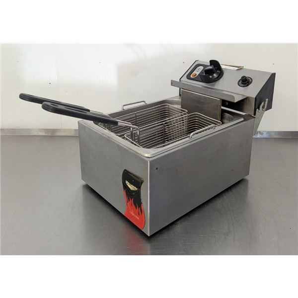 Vollrath 40705 Countertop Electric Fryer