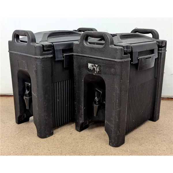 Carlisle 2.5 Gallon Insulated Beverage Servers - Lot of 2 | RCC27/R6FL