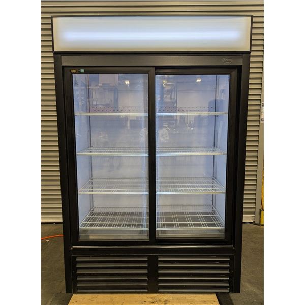 QBD CD45S 52" Double Sliding Door Glass Cooler | 6959/R8FL