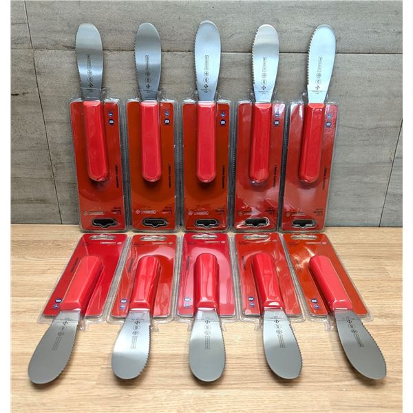 Mundial 3-1/2" Serrated Edge Sandwich Spreaders, R5688E, R5688E-3.5 - Lot of 10