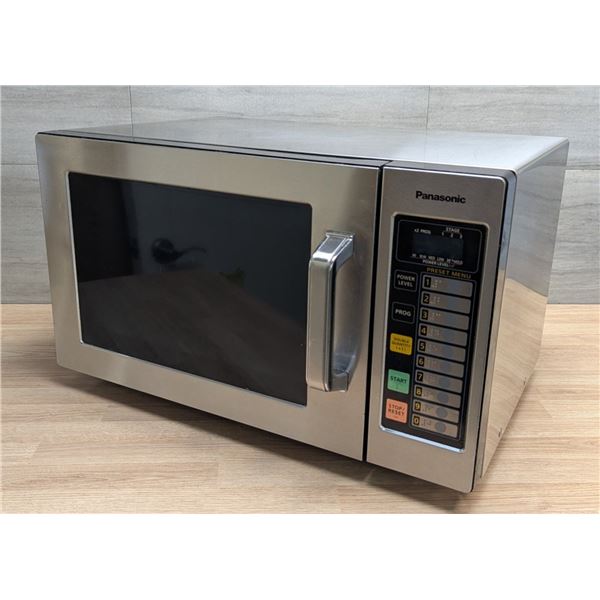Panasonic NE-1064C Digital Control Moderate Duty Microwave Oven