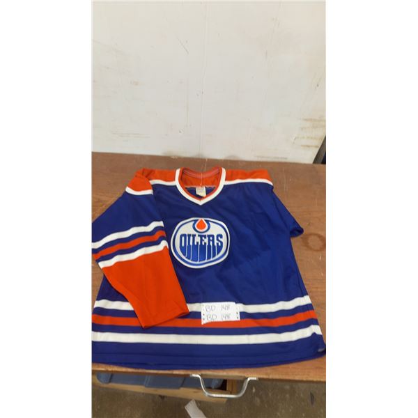 Vintage 1980’s Edmonton Oilers CCM Men’s CL Jersey