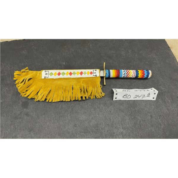 Vintage First Nations Hunting Knife with Beaded Handle and Fringed Suede Sheath