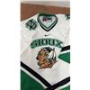 Image 2 : University of North Dakota Fighting Sioux Youth XL hockey Jersey