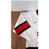 Image 2 : Vintage Team Canada Nike Men’s Medium Hockey Jersey, 2002 Olympics