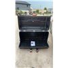 Image 4 : Let's Go Aero H00604 GearDeck Slide Out Cargo Carrier with LED Tail Light Kit (17 C.F.)