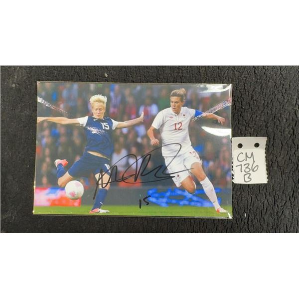 Signed Team USA Soccer Megan Rapinoe 4 × 6 Photo