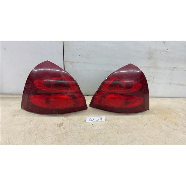 2008 Grand Prix Tail Lights, Left and Right, 12.0V, P/N 25851407 and 25851406