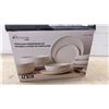 Image 9 : Inspiration Porcelain 16-Piece Dinnerware Set